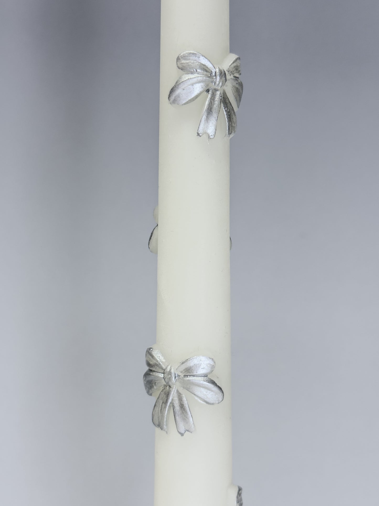 Taper Candle Bow