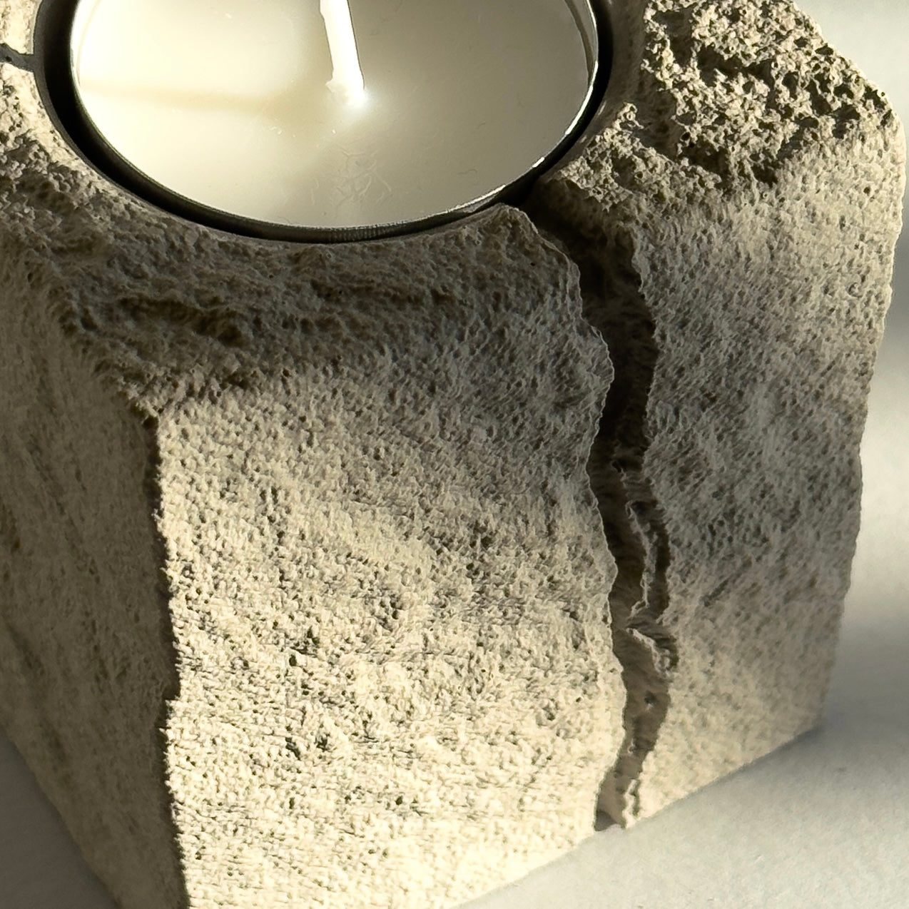Betong Tealight Holder